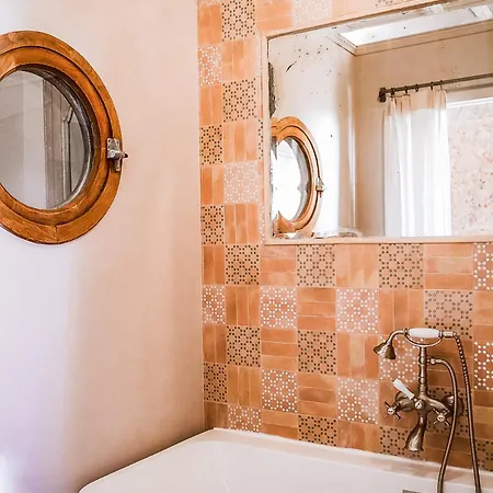 Bastide De L'Endre Bed & Breakfast Callas Exterior photo